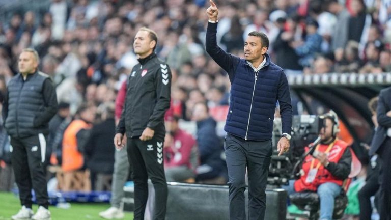 Giovanni van Bronckhorst: Son pasları geliştirmemiz gerekiyor