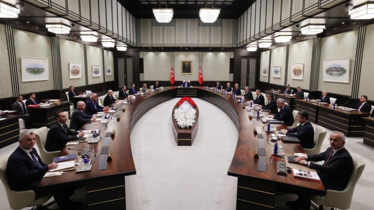 Kabine Toplantısı Başladı – Son Haberler