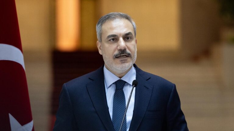 Dışişleri Bakanı Fidan Ürdün Dışişleri Bakanı Safadi ile görüştü