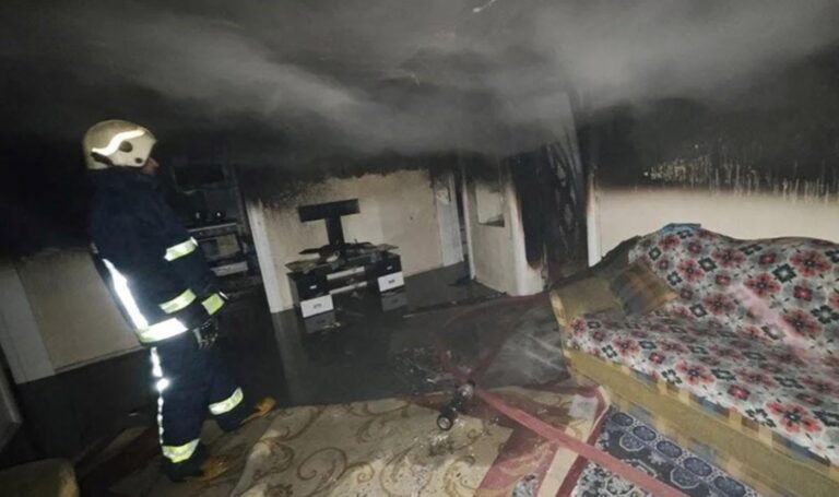 Van'da ev yangını faciası: 1 kişi dumandan zehirlenerek hayatını kaybetti – Son Dakika Türkiye Haberleri