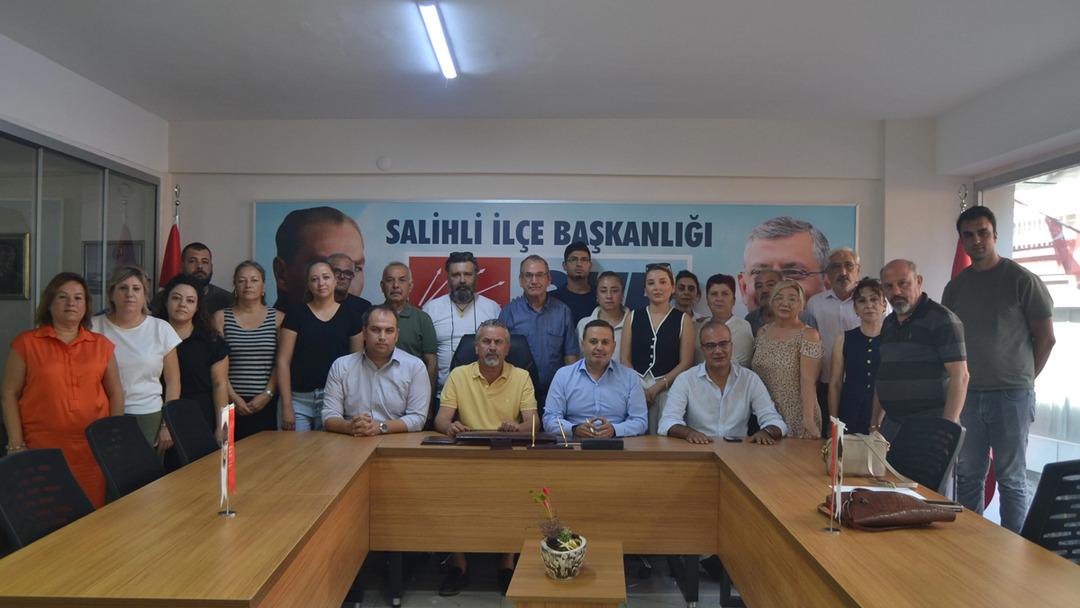 Memleketinde özel ve istifa şoku! Görevlerini bıraktı ve randevudan emekli oldu ... devredilen seçimlere müdahale etme iddiası 2